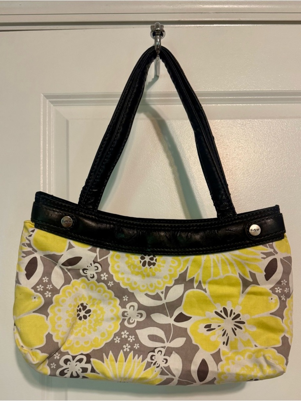 Thirty-One yellow floral "skirt purse" interchangeable fabric cover